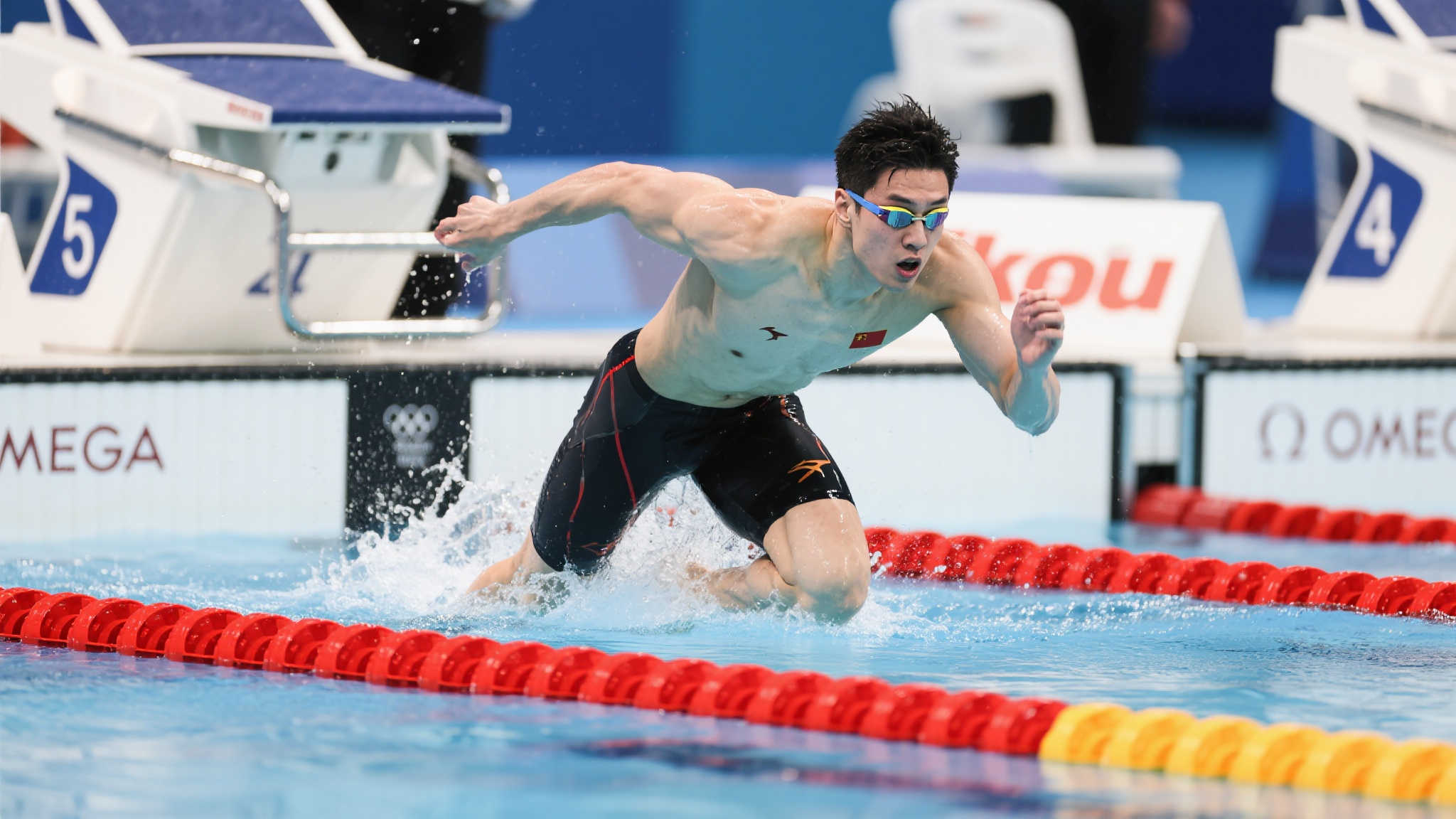 为何成为青 为何成为青